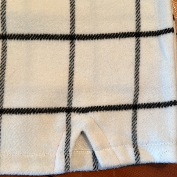 Lulus Checkered White and black miniskirt - Picture 2 of 4